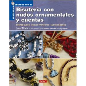 Bisutería con nudos ornamentales y cuentas